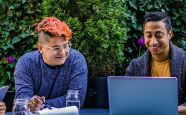 hacker-financial-mistakes